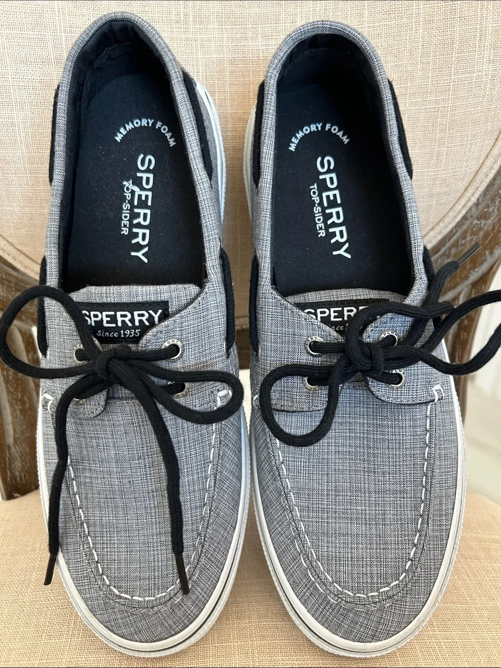 Sperry Men’s Gray Canvas Boat Shoes with Black Laces - Size 9.5
